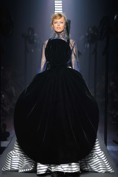 Look 55